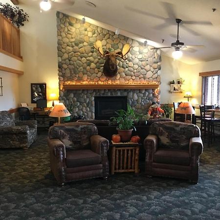 Moose Lake Lodge & Suites Dış mekan fotoğraf