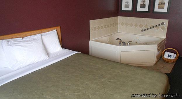 Moose Lake Lodge & Suites Dış mekan fotoğraf